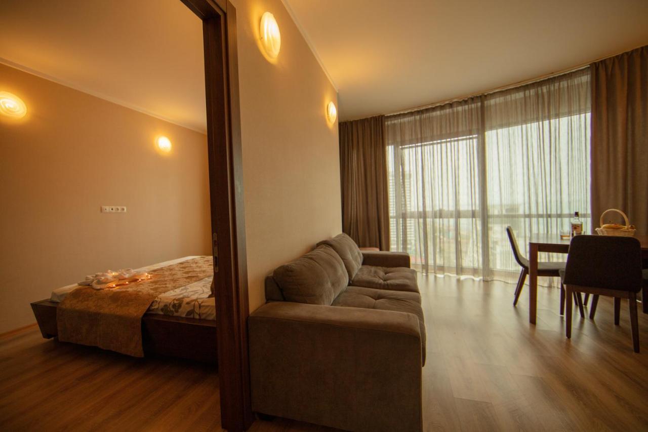 Tower Apartments Батумі Екстер'єр фото