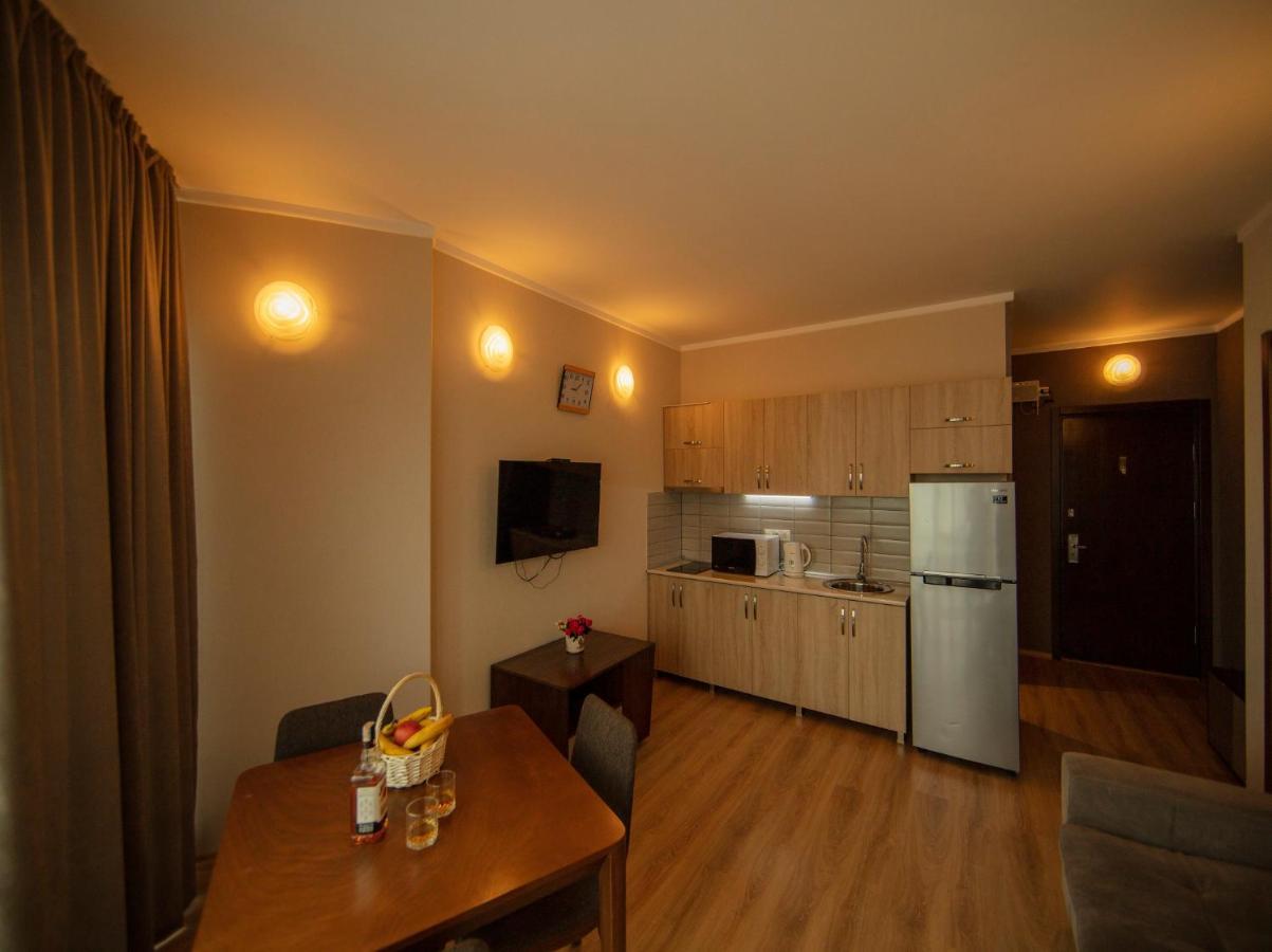 Tower Apartments Батумі Екстер'єр фото
