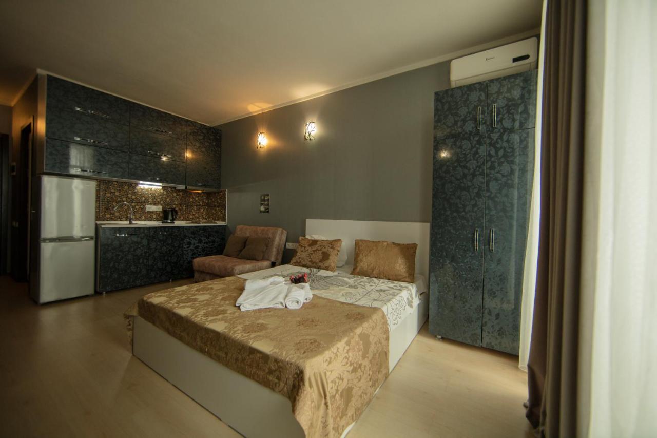 Tower Apartments Батумі Екстер'єр фото