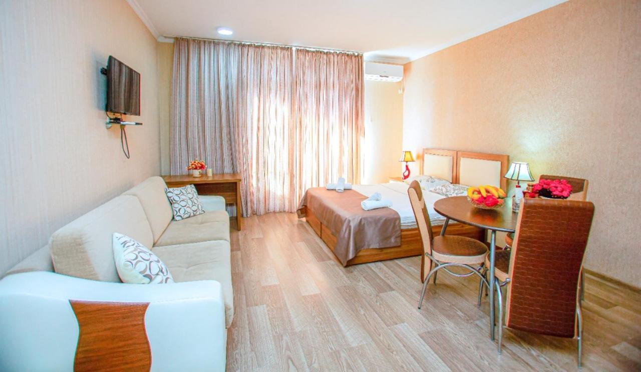 Tower Apartments Батумі Екстер'єр фото